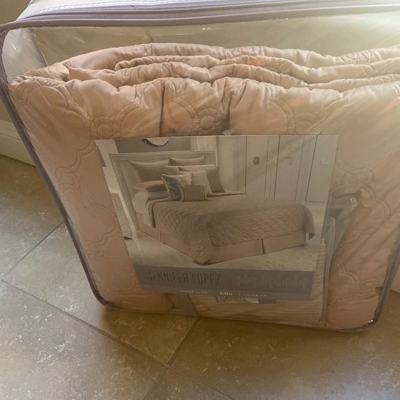 Jennifer Lopez Bedding King Size Coverlet New In Bag Poshmark